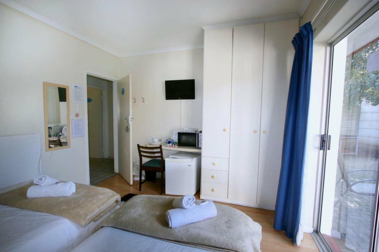 دوربانفيل Clouds Guest House المظهر الخارجي الصورة