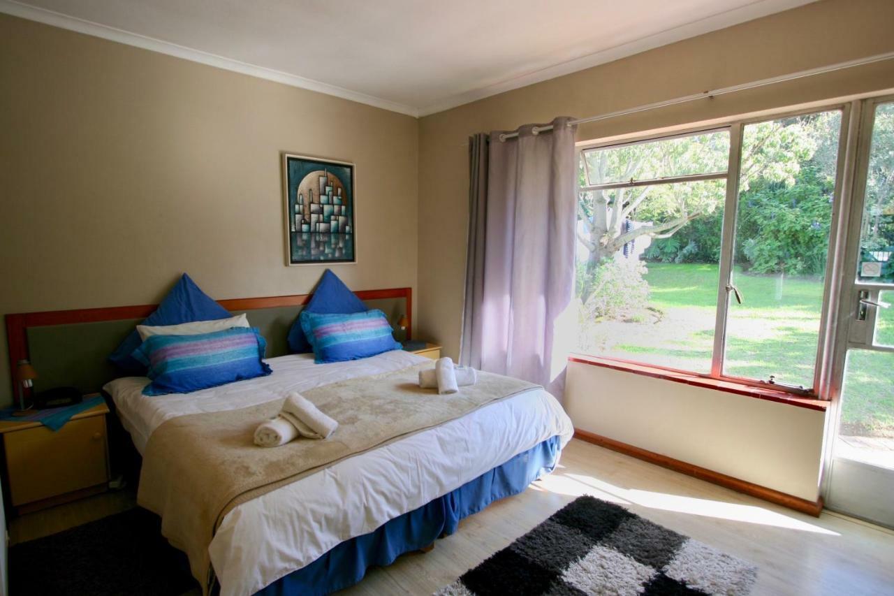 دوربانفيل Clouds Guest House المظهر الخارجي الصورة