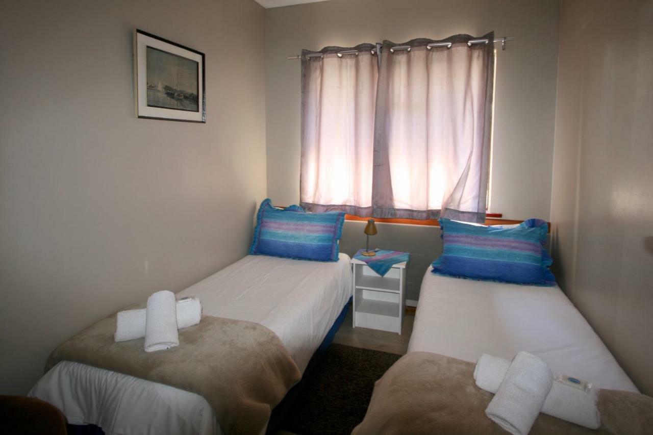 دوربانفيل Clouds Guest House المظهر الخارجي الصورة