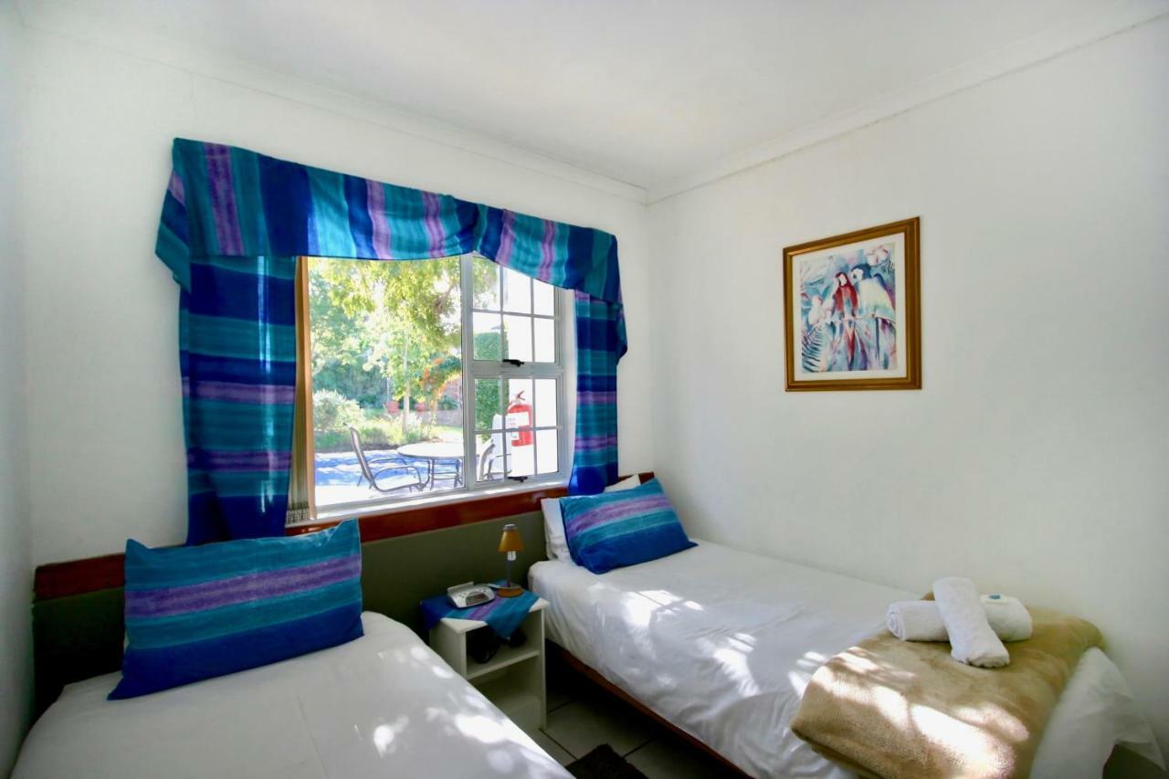 دوربانفيل Clouds Guest House المظهر الخارجي الصورة