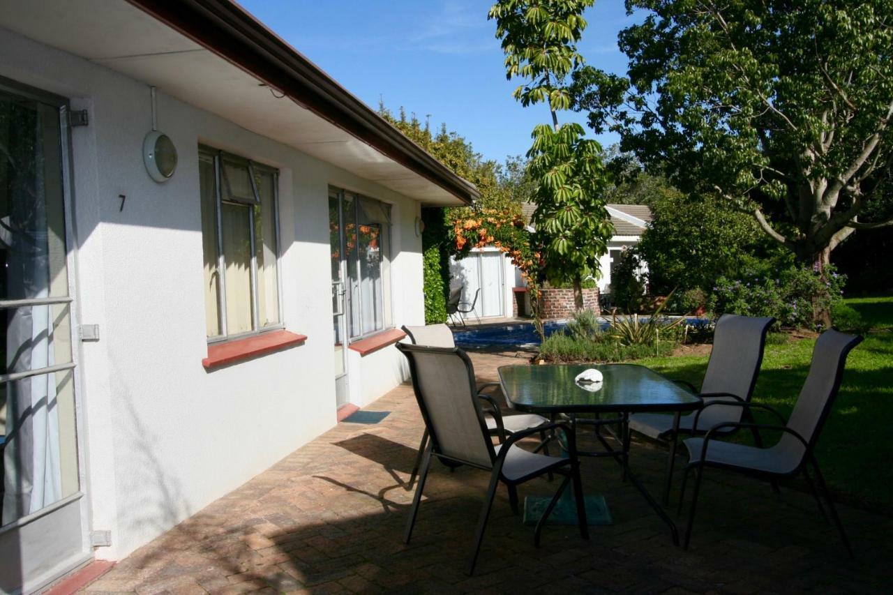 دوربانفيل Clouds Guest House المظهر الخارجي الصورة